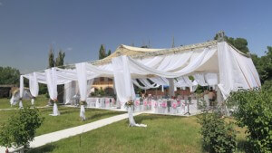 Tent Hire Johannesburg - Beautiful party and beautiful day